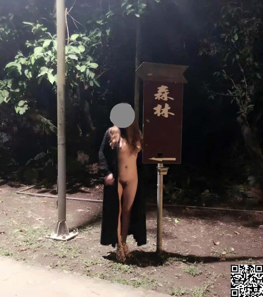 身材丰满的娇妻[17P]