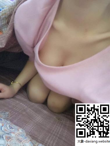 女孩因分手照片被流出[13P]