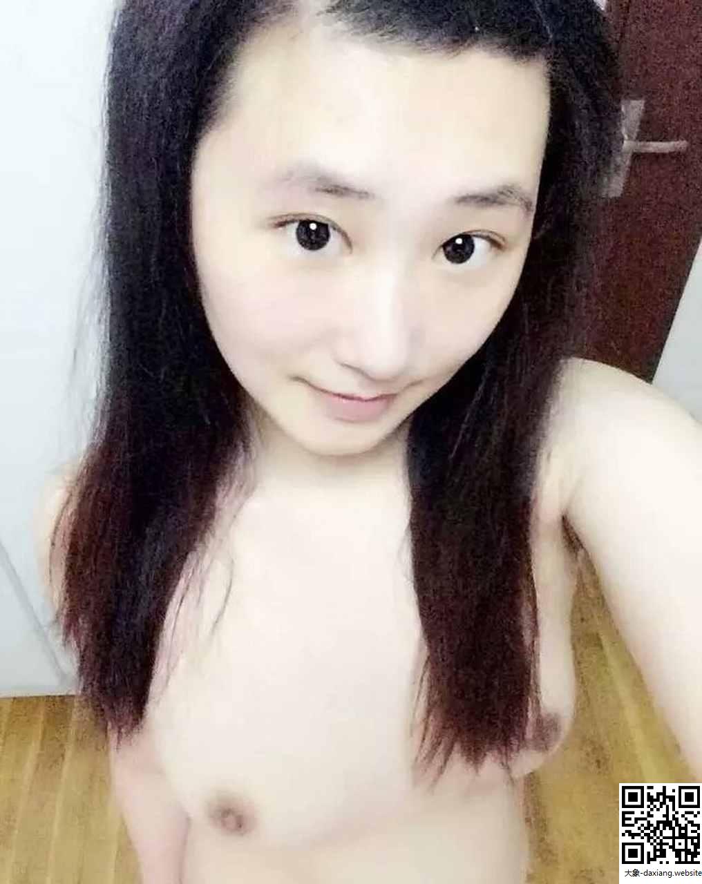 高顏值美女被引誘劈腿了一去不複回，男友一怒爆照泄憤[44P]