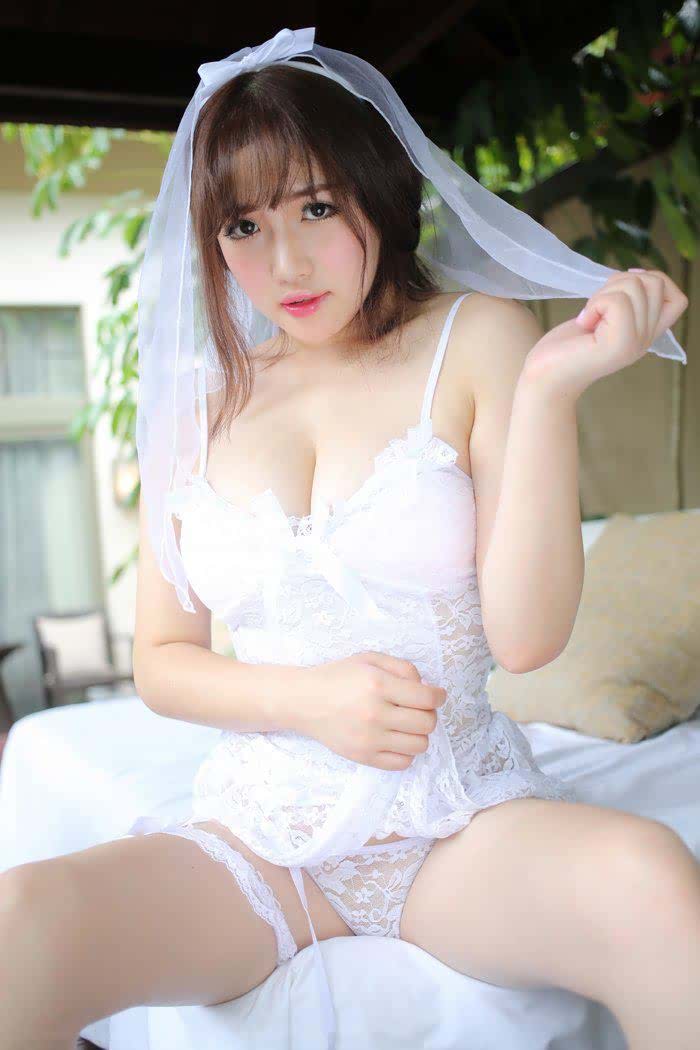 美媛馆性感新娘白色婚纱系列写真