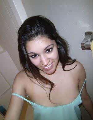 Petite amateur brunette cutie Selena takes a selfie of her hot tits and ass