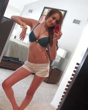 Victoria Black is doing some self shots in her tight white shorts