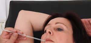 Older woman Simi having aged vagina examined by gyno doctor with speculum