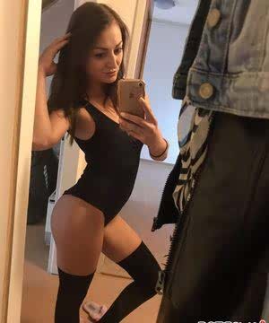 Hot solo girl takes mirror selfies to add to her dating profile