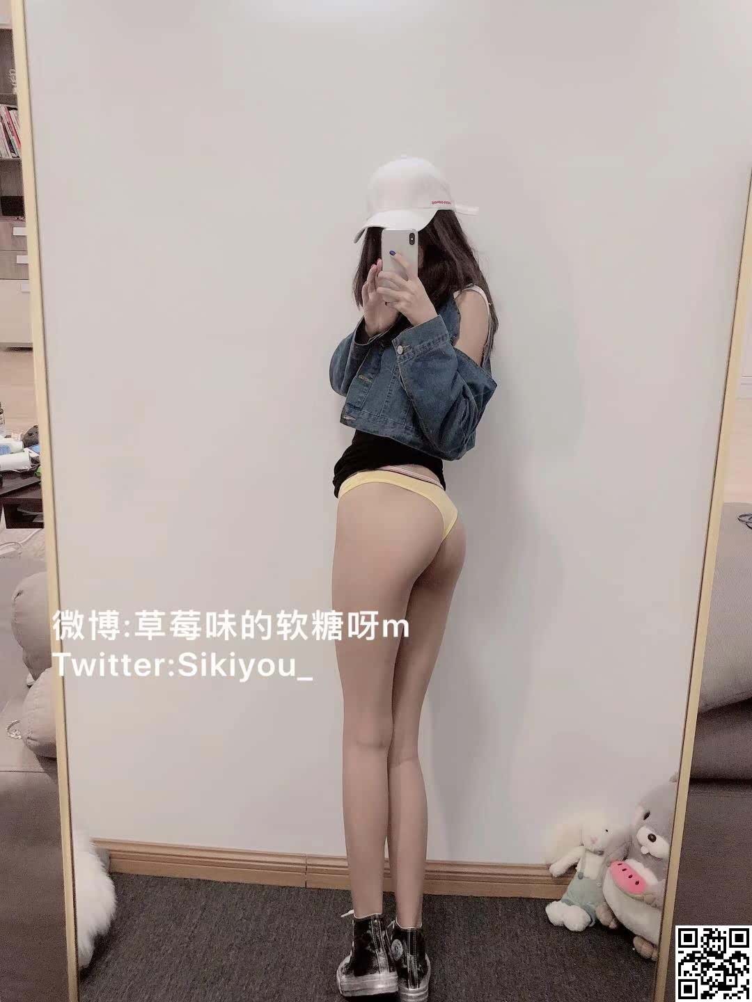 [软糖宝宝]两个大长腿美少女的合体，微露脸的糖糖美的不可方物[32P]